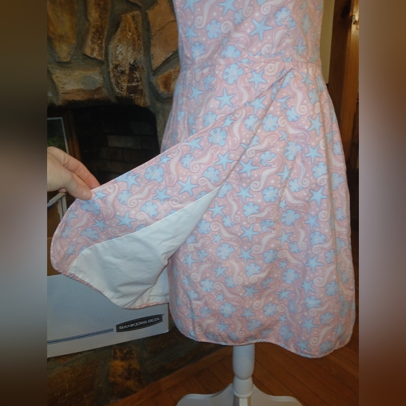 NWT Vineyard Vines Smocked Strapless Pink and Blue Seahorse Seaside Dress 12 - Picture 7 of 9